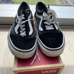 Vans low top sneakers black /white